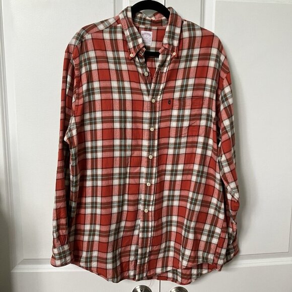 Brooks Brothers 346 Shirt Mens L Cotton Red Plaid Flannel Button Up Long Sleeve - Picture 1 of 6